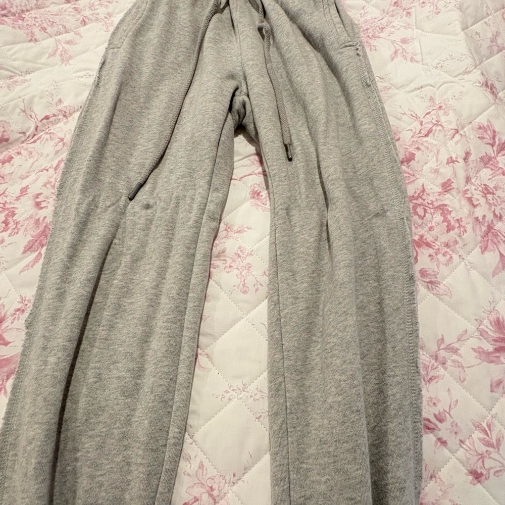 Aerie Soft Gray Lounge Pants